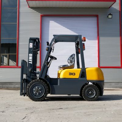 3ton Diesel Forklift Trucks with Mitsubishi S4s Isuzu Engine and 4.5m 6m Full Free Mast