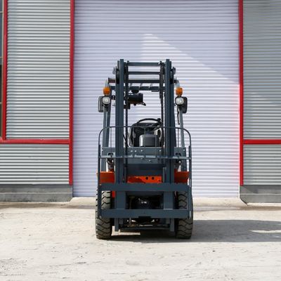 2 Ton 2000kg Diesel Forklift Trucks with 4.5m 6m Full Free Mast Triple Free Mast Fork and Pneumatic or Solid Tires