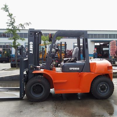 5 Ton Diesel Forklift with Automatic Transmission and Min. Turning Radius 3250mm