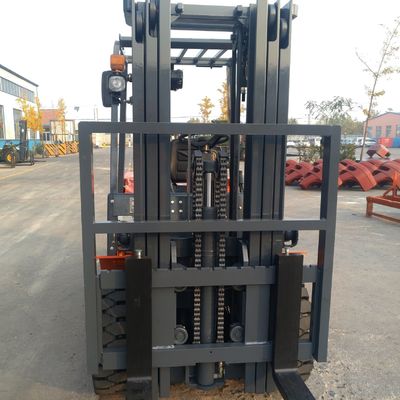 3.5 Ton Diesel Forklift with Automatic Transmission and Lift Height 3000-7000mm