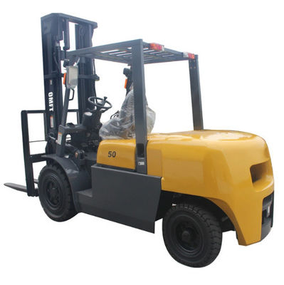 5500mm Min. Width of Right Stacking Channel 5ton Diesel Forklift with Solid Tires Truck