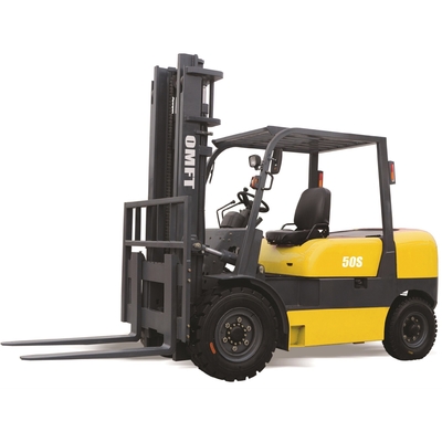Small 5.0 Ton 4.5t Diesel Forklift Truck with Chinese Engine and US EPA Emission Standard
