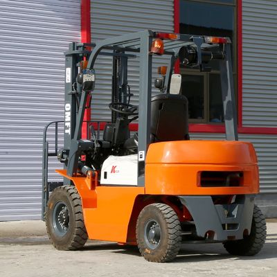 Yammar Engine 2.5 Ton Cpcd25 Diesel Forklift Truck with Steel and Rubber Construction