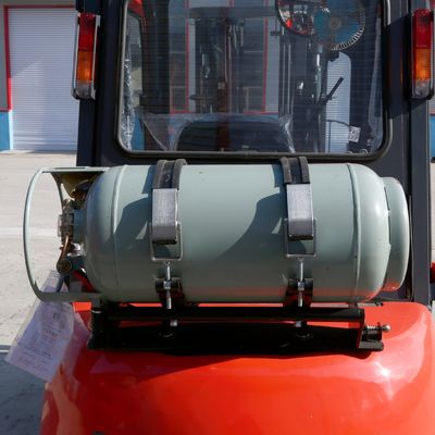 Omft 3 Tons LPG/Gas Forklift with Competitive and Min. Width of Right Angle Stacking 4280