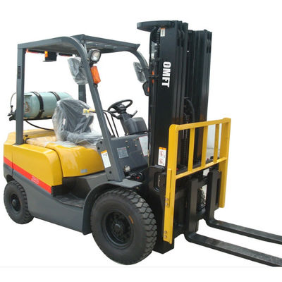 2 Ton Gasoline Forklift with Wide-View Mast and Japanese Nissan K21 K25 Engine Perfect