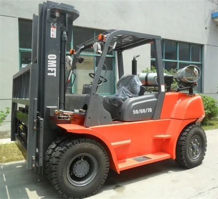 20% Max.Gradeability 7ton LPG Forklift with Cabin GM4.3 Engine and 2250mm Wheelbase