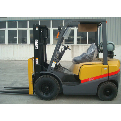Ce Certified Tcm Style Gasoline LPG Forklift Truck with 920mm Fork and Nissan Engine