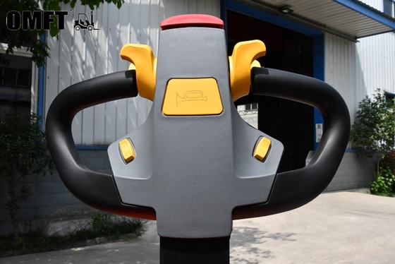 740X1070mm Fork Free Battery Charger 2000kg Lifting Small Narrow Electric Reach Forklift