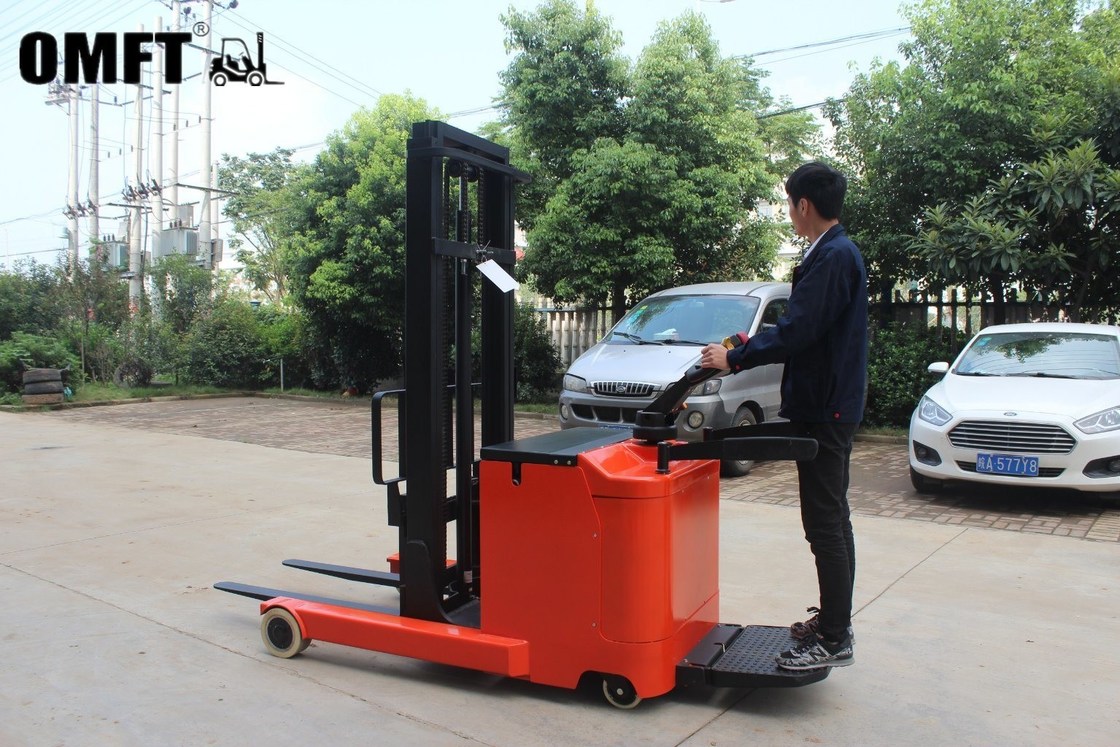 2.0 Ton Electric Reach Pallet Truck for Warehouse Min Intersecting Aisle Width 2790mm